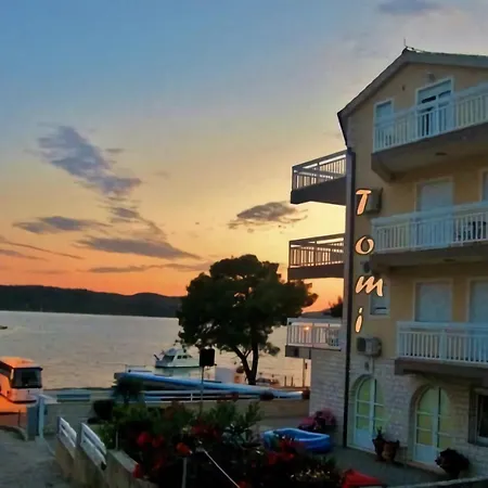 Apartment Tomi Trogir