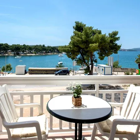 Tomi Apartment Trogir